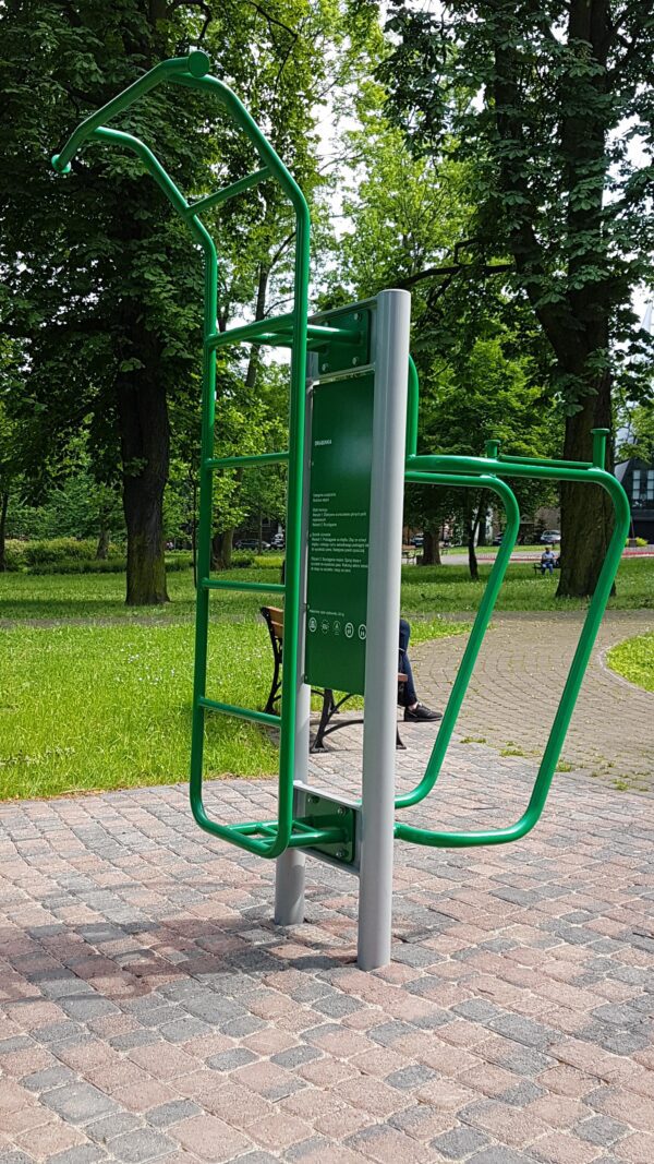 Triple Pylon OF3-01_3 - Image 3