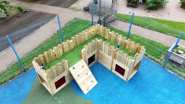 Adventure Sensory Tunnel with Fort 4m x 3m - Image 2